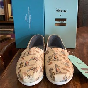NWT Disney X TOMS Taupe Gus & Jaq Women's Classics